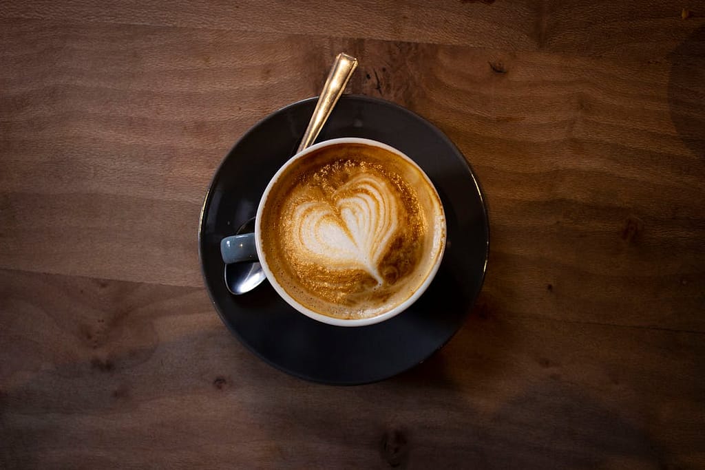 Flat White vs Latte: What's the Real Difference?