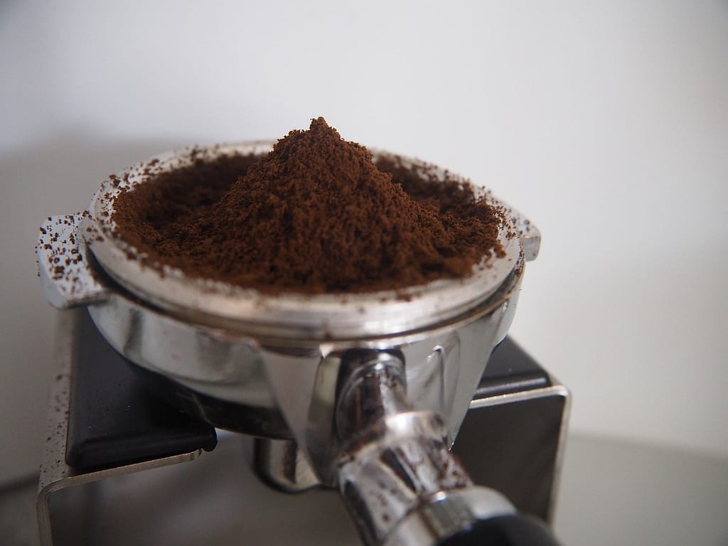 portafilter, coffee, ground coffee
